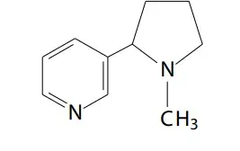 Na fumaça do cigarro pode existir aproximadamente 6mg de nicotina, dos quais o fumante absorve em torno de 0,2mg. A fórmula da nicotina está apresentada baixo. Na fumaça do cigarro pode existir aproximadamente 6mg de nicotina, dos quais o fumante absorve em torno de 0,2mg. A fórmula da nicotina está apresentada baixo.